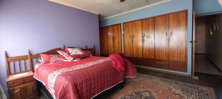 3 Bedroom Property for Sale in Roosheuwel Ext 2 North West